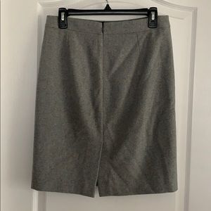 J. Crew “The Pencil Skirt” Wool Blend Gray Sz 2